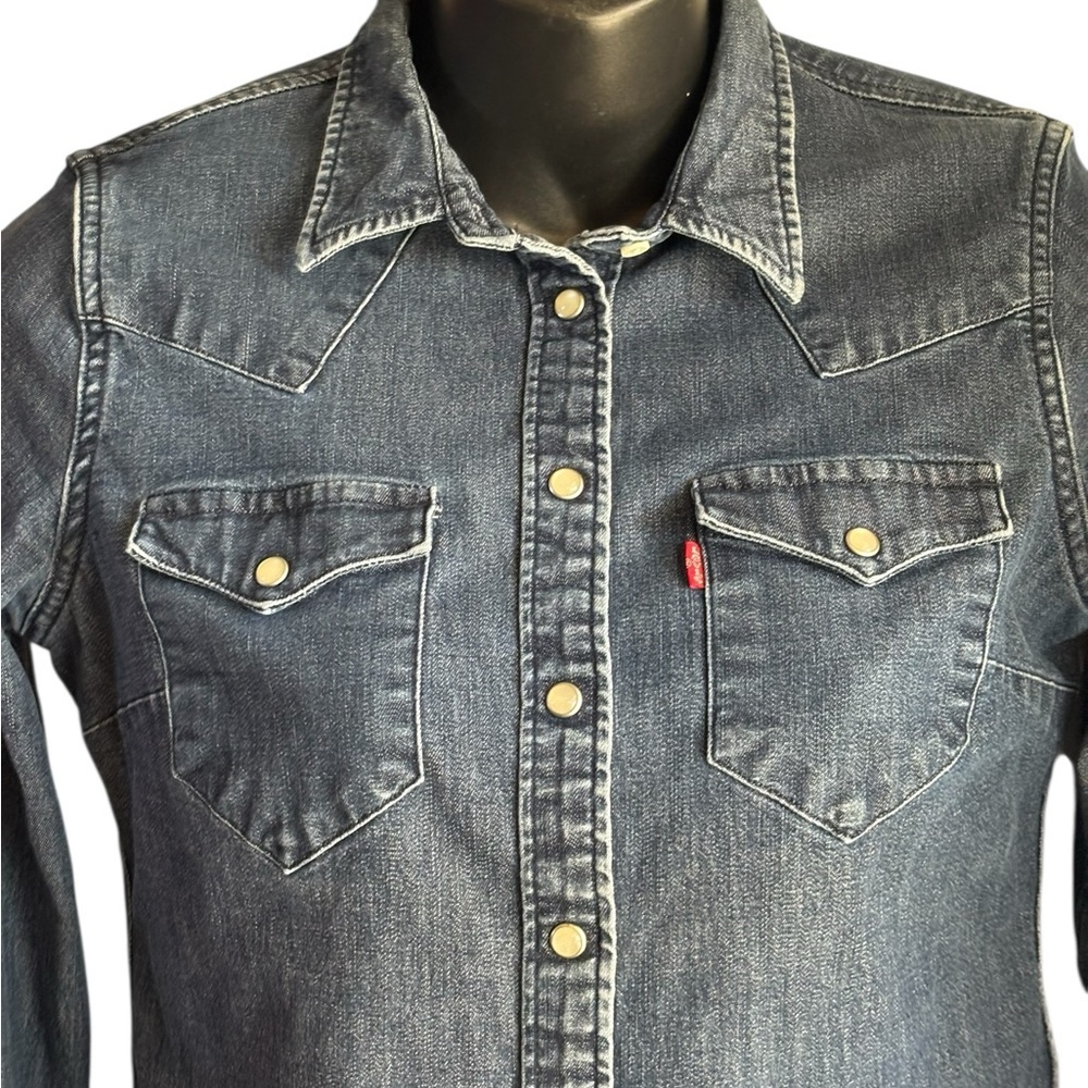 LEVI'S WOMEN'S Medium WASH DENIM LONG SLEEVE PEARL SNAP ULTIMATE
WESTERN SHIRT S - Picture 7 of 14